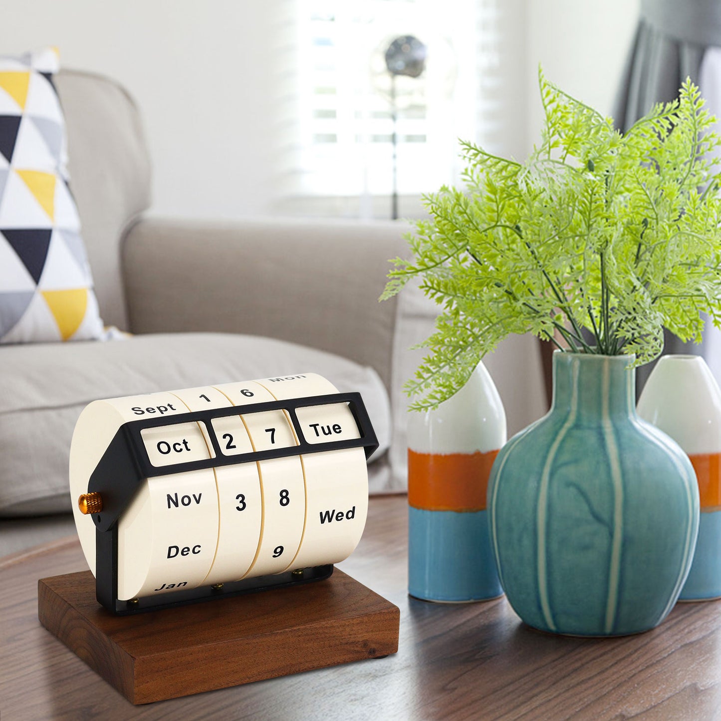 Black Walnut Wood Rotating Wheel Calendar