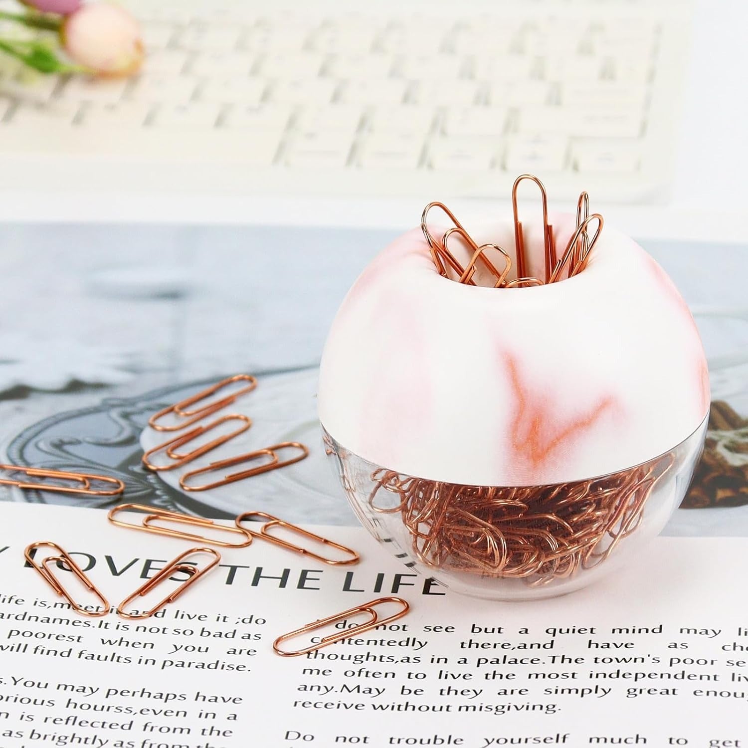 desk accessories