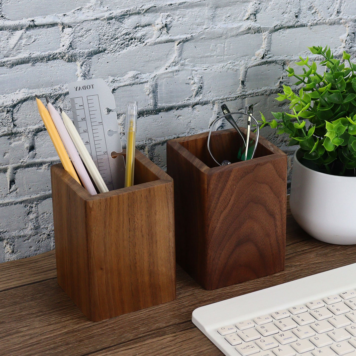 North American Walnut Pen Holder