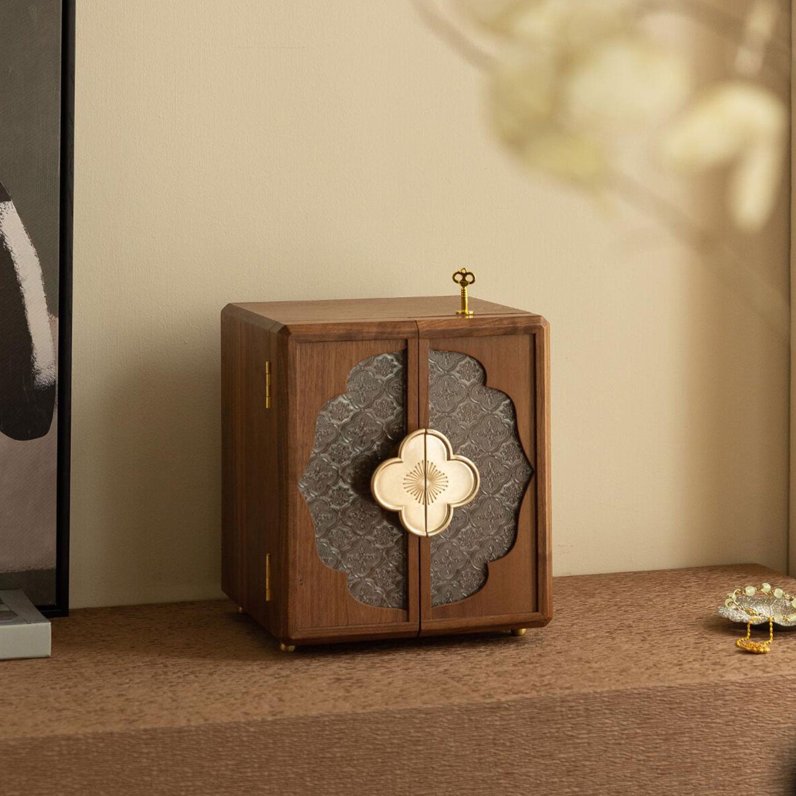 wood jewelry organizer