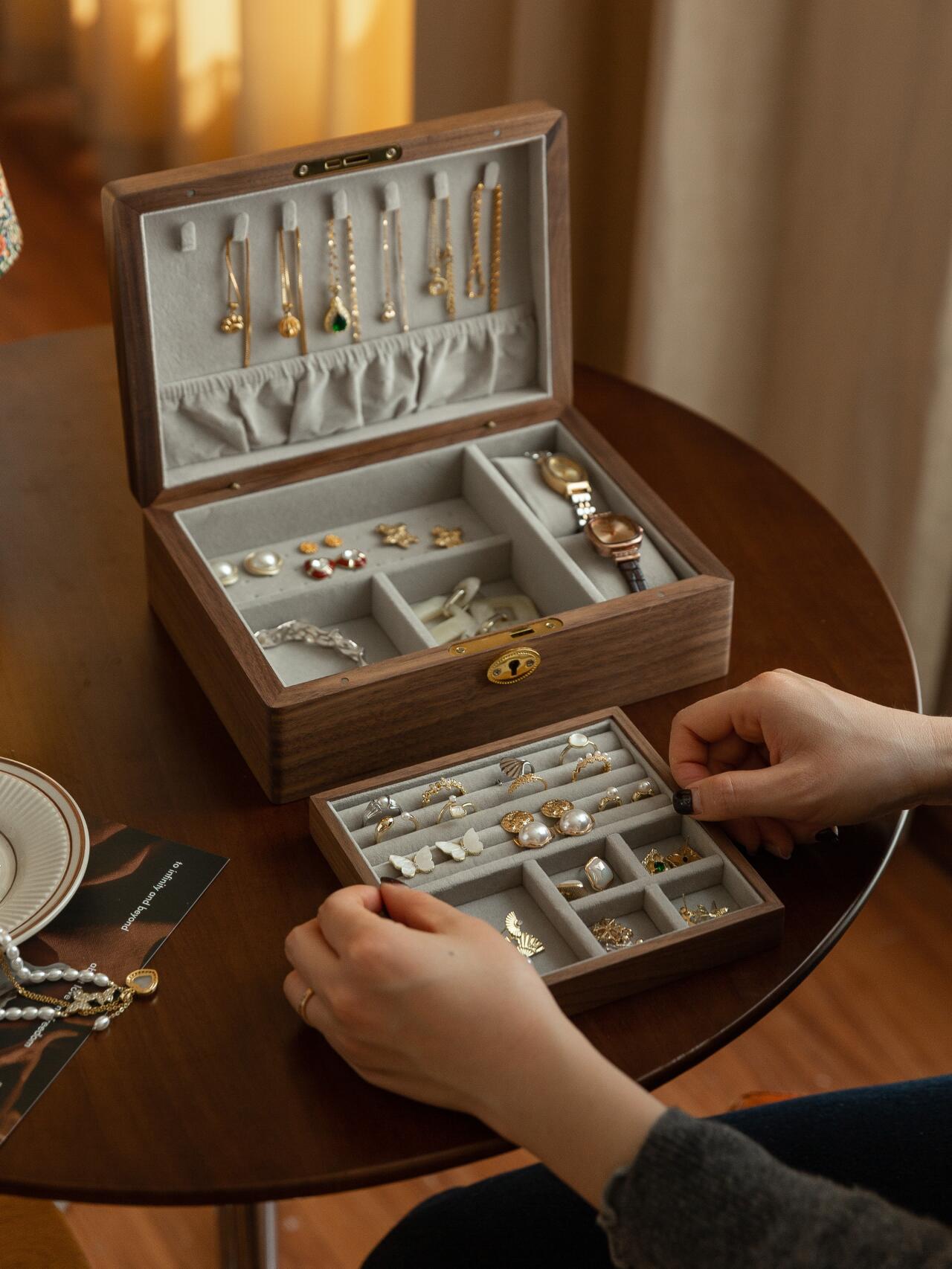 modular jewelry storage