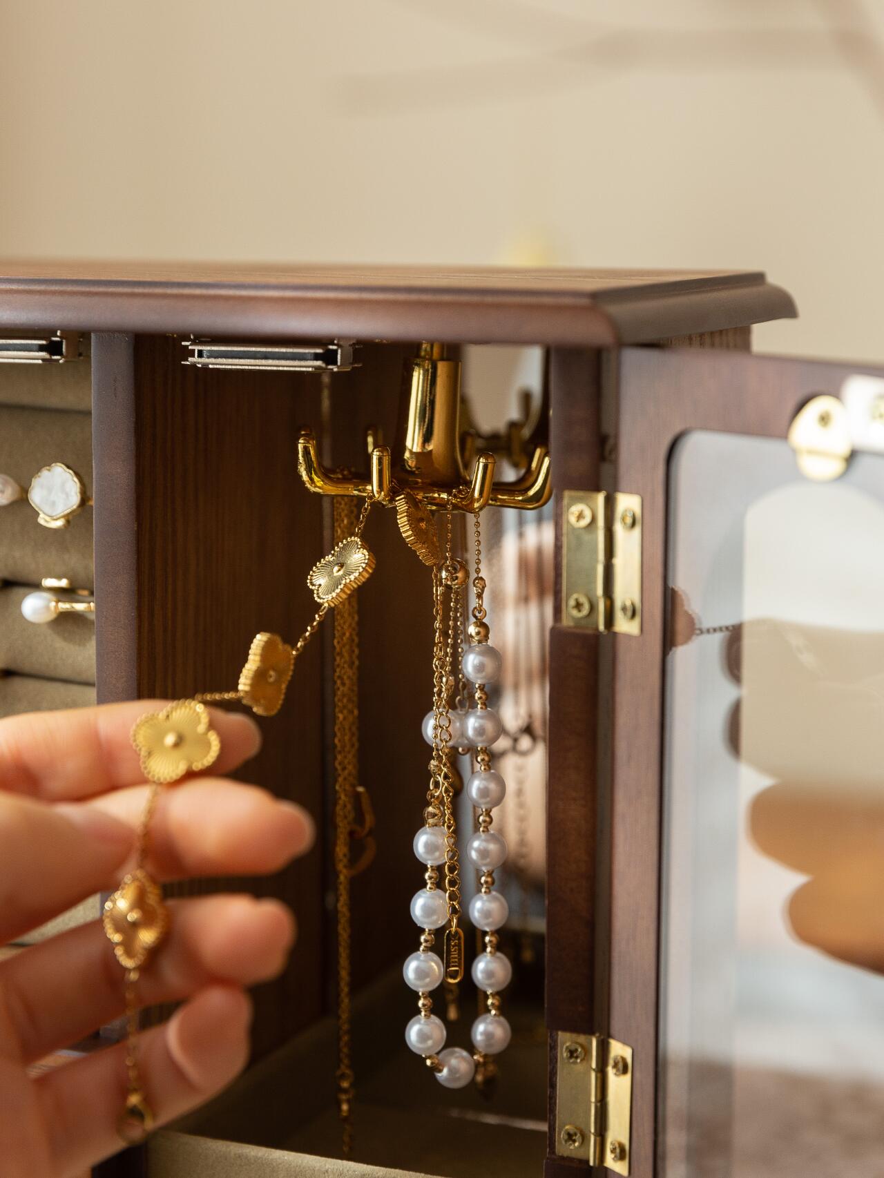 wooden jewelry organizer